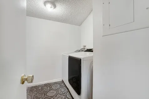 821 Sky Pine Way Greenacres FL 33415