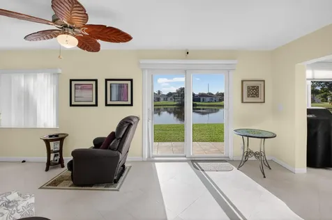 6303 Stanley Lane Delray Beach FL 33484