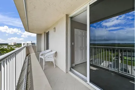 5051 N Highway A1a Hutchinson Island FL 34949