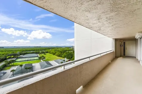 5051 N Highway A1a Hutchinson Island FL 34949