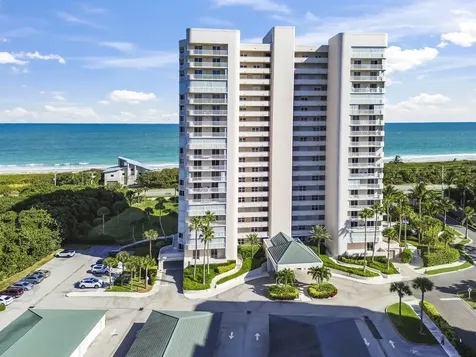 5051 N Highway A1a Hutchinson Island FL 34949