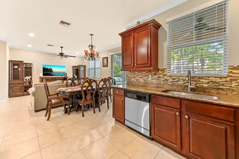 4627 Mediterranean Circle Palm Beach Gardens FL 33418