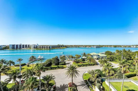 19950 Beach Road Jupiter FL 33469