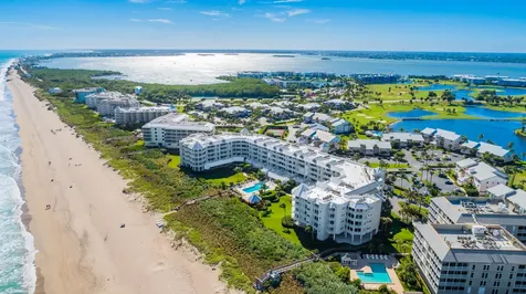 579 Ne Plantation Road Stuart FL 34996