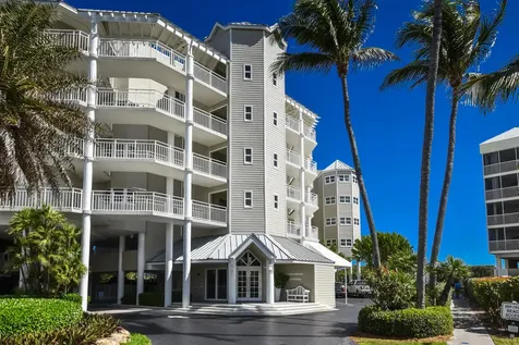 579 Ne Plantation Road Stuart FL 34996