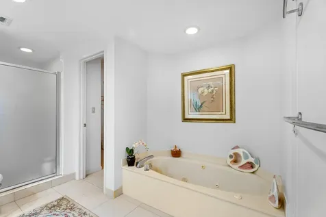 579 Ne Plantation Road Stuart FL 34996