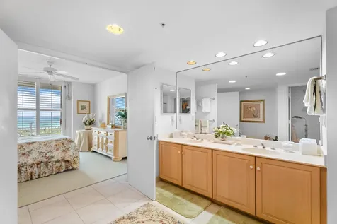 579 Ne Plantation Road Stuart FL 34996