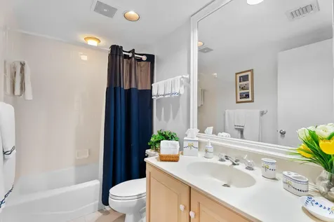 579 Ne Plantation Road Stuart FL 34996