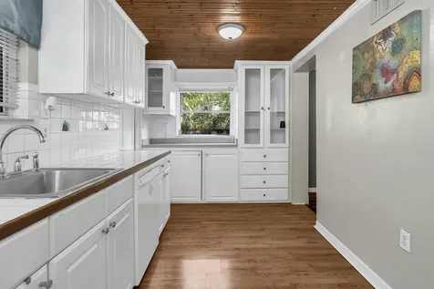 421 S L Street Lake Worth Beach FL 33460