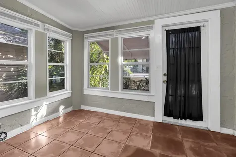 421 S L Street Lake Worth Beach FL 33460