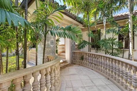 820 S Ocean Boulevard Manalapan FL 33462