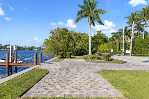 820 S Ocean Boulevard Manalapan FL 33462