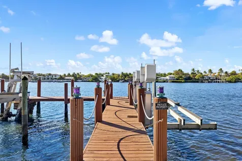 820 S Ocean Boulevard Manalapan FL 33462