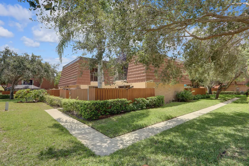 3026 30th Court Jupiter FL 33477