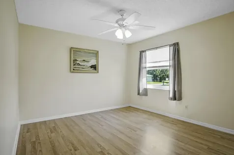 5680 Travelers Way Fort Pierce FL 34982