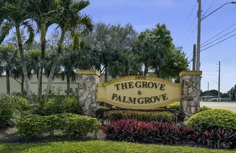 5680 Travelers Way Fort Pierce FL 34982