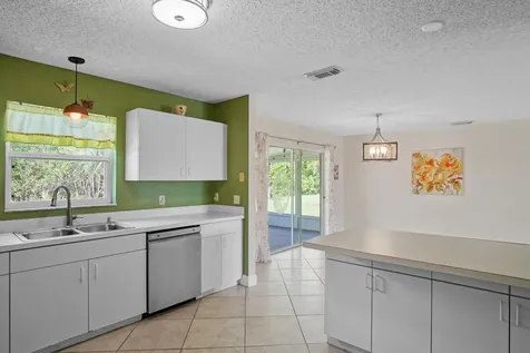 5680 Travelers Way Fort Pierce FL 34982