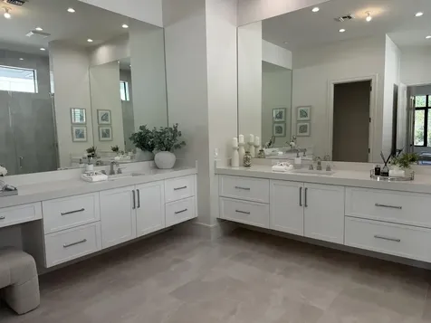 207 Se Bella Strano Port Saint Lucie FL 34984