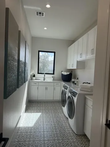 207 Se Bella Strano Port Saint Lucie FL 34984