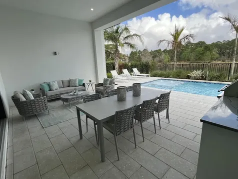 207 Se Bella Strano Port Saint Lucie FL 34984