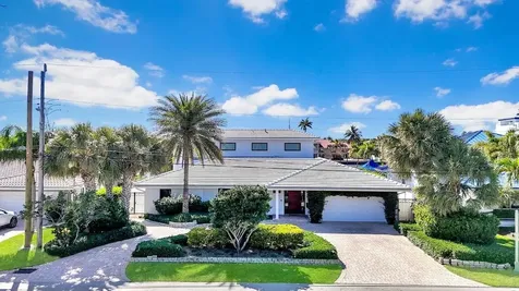 4555 W Tradewinds Avenue Lauderdale By The Sea FL 33308