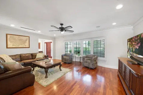 4555 W Tradewinds Avenue Lauderdale By The Sea FL 33308