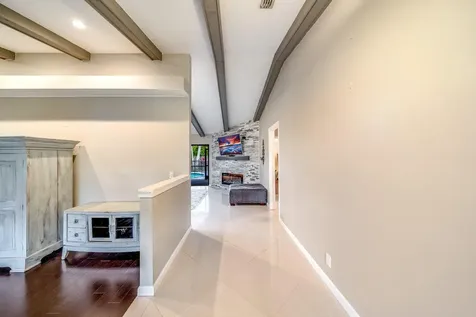574 Juniper Place Wellington FL 33414