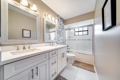 574 Juniper Place Wellington FL 33414