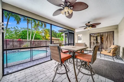 574 Juniper Place Wellington FL 33414