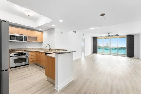 2640 Lake Shore Drive Riviera Beach FL 33404