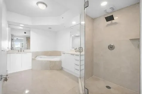 2640 Lake Shore Drive Riviera Beach FL 33404