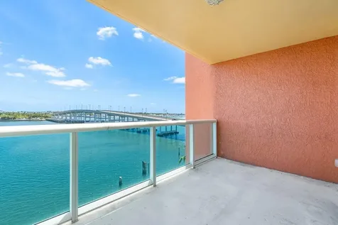 2640 Lake Shore Drive Riviera Beach FL 33404