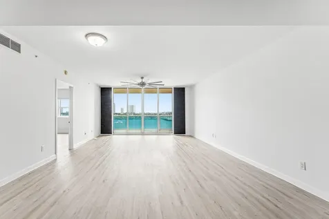 2640 Lake Shore Drive Riviera Beach FL 33404