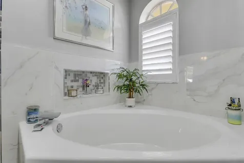 2374 Sw Chateau Terrace Port Saint Lucie FL 34953