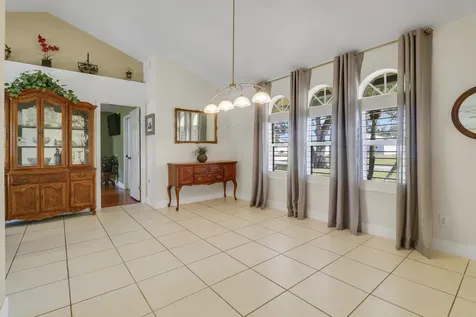 2374 Sw Chateau Terrace Port Saint Lucie FL 34953