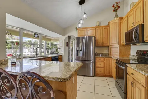 2374 Sw Chateau Terrace Port Saint Lucie FL 34953