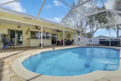 2374 Sw Chateau Terrace Port Saint Lucie FL 34953