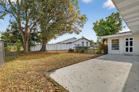 501 Ne Oleander Avenue Port Saint Lucie FL 34952