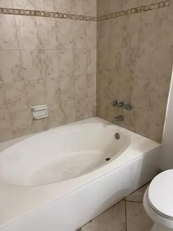 208 Wimbledon Lake Drive Plantation FL 33324