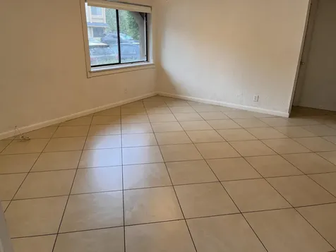 208 Wimbledon Lake Drive Plantation FL 33324