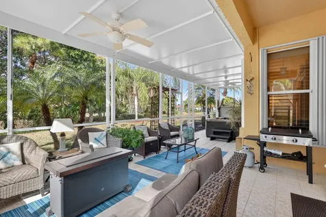 645 Nw Venetto Court Port Saint Lucie FL 34986