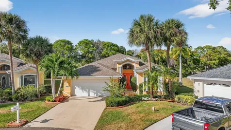 645 Nw Venetto Court Port Saint Lucie FL 34986