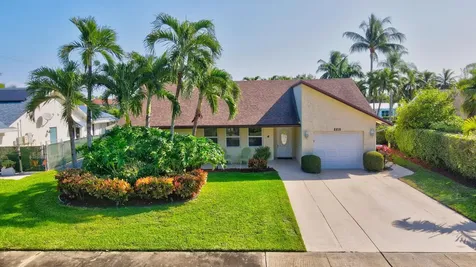 2815 Cormorant Road Delray Beach FL 33444