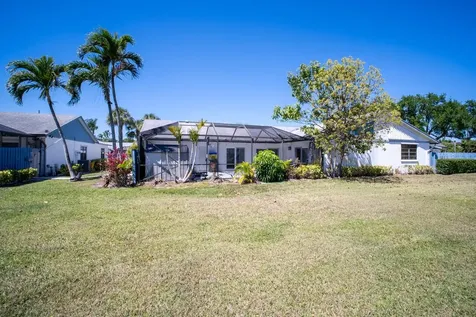 1103 Timberlane Circle Greenacres FL 33463