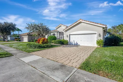 11223 Edgewater Circle Wellington FL 33414