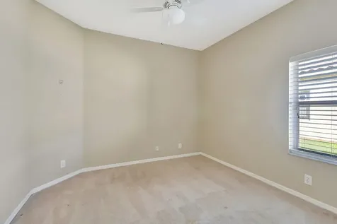 11223 Edgewater Circle Wellington FL 33414