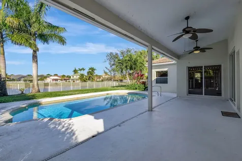 11223 Edgewater Circle Wellington FL 33414