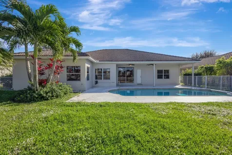 11223 Edgewater Circle Wellington FL 33414