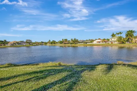 11223 Edgewater Circle Wellington FL 33414