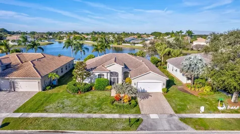 11223 Edgewater Circle Wellington FL 33414